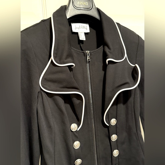 Joseph Ribkoff EUC Size 8 Amazing Classic Joseph Black Military Style Jacket - Picture 4 of 14